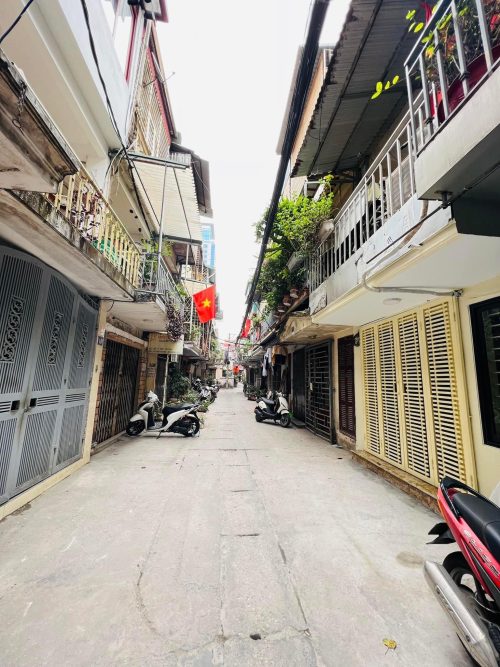 Bán gấp nhà tập thể Láng Hạ tầng 1 rất đẹp 60m2 - 2,5 tỷ 42E2198C 1E5D 4CA6 A80B A4952465BAB6