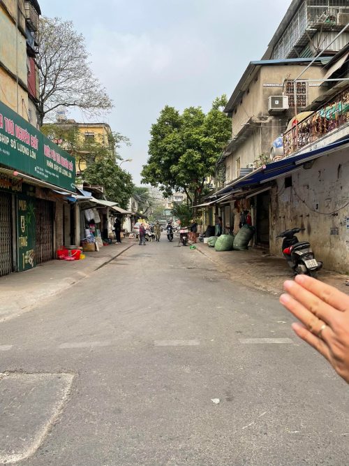 Bán Tập Thể Tầng 2 Thành Công Giá rẻ 330817032 898194954843313 4136594892193139988 n 1