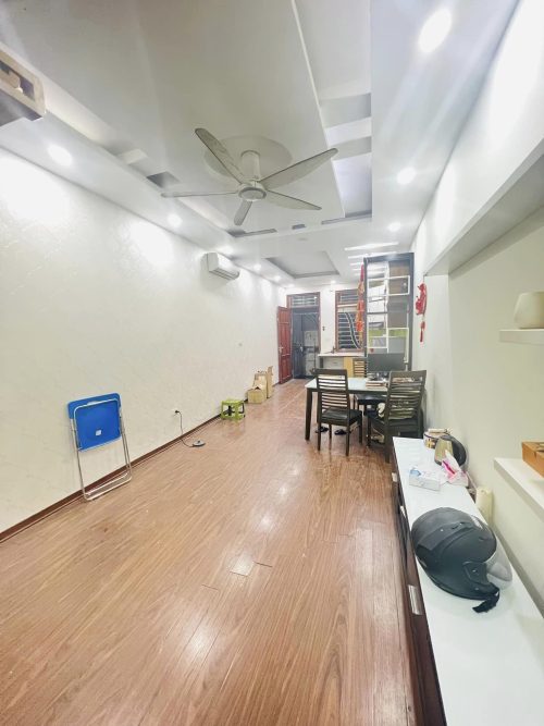 Bán Nhà Tập Thể tầng 1 Chùa Bộc Kinh Doanh 336366459 724037482593496 8384427401779648469 n