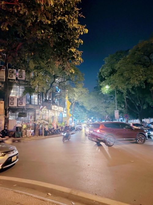 Bán Chung Cư Nguyễn Chí Thanh Giá rẻ image picker 480FF124 F247 4494 9BD8 4C80F5F60B9D 4169 000003F555F1D8E8 1