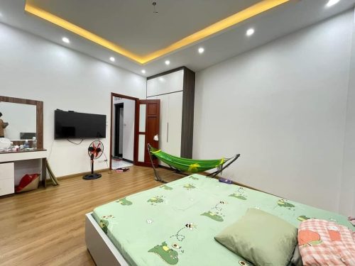 Thanh Xuân - Ngã Tư Sở Lô Góc ô tô tránh - Kinh Doanh scaled FB IMG 1702481162954