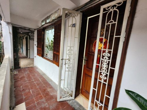 Tập Thể Tôn Trần Tặng Nội Thất ở luôn scaled 1000020306