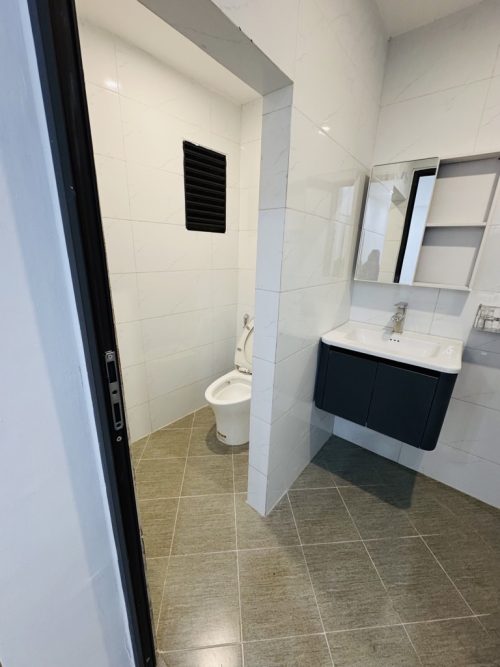 2d8s 9043369B m5n8xocj 6 1