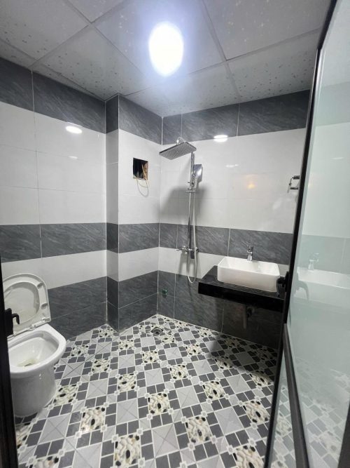 Nhà Mặt Đường Cộng Hòa – 32m² – Kinh Doanh Sầm Uất – Chỉ 7.1 Tỷ! 10 4