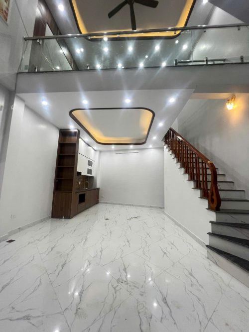 Nhà Mặt Đường Cộng Hòa – 32m² – Kinh Doanh Sầm Uất – Chỉ 7.1 Tỷ! 2 4