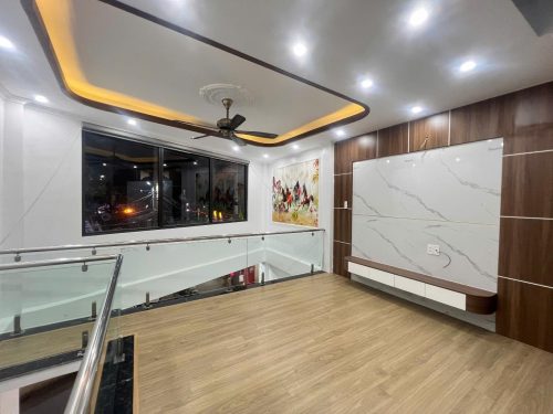 Nhà Mặt Đường Cộng Hòa – 32m² – Kinh Doanh Sầm Uất – Chỉ 7.1 Tỷ! 3 5