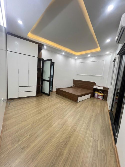 Nhà Mặt Đường Cộng Hòa – 32m² – Kinh Doanh Sầm Uất – Chỉ 7.1 Tỷ! 5 5