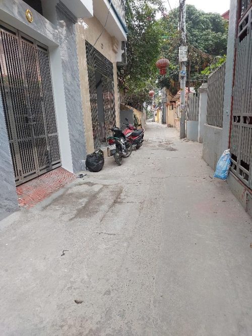 Bán Nhà Nội Am 40m2 – Gara ban nha noi am 40m2 gara 3