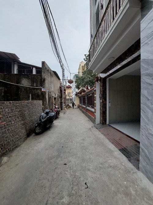 Bán Nhà Nội Am 40m2 – Gara ban nha noi am 40m2 gara 4
