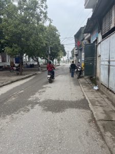 Mặt Phố Liên Ninh – Kinh Doanh